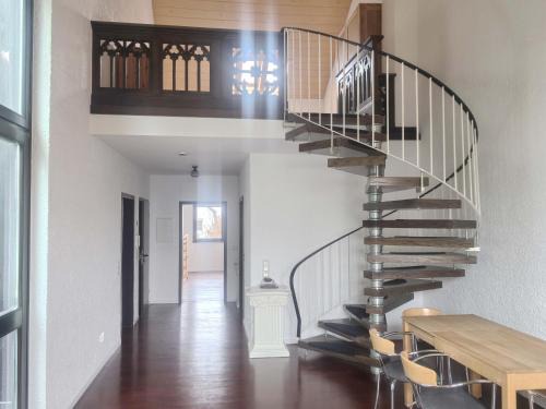 Bretzenheim Apartment | Schöne Maisonette im Villa 12-5 Uni Mainz