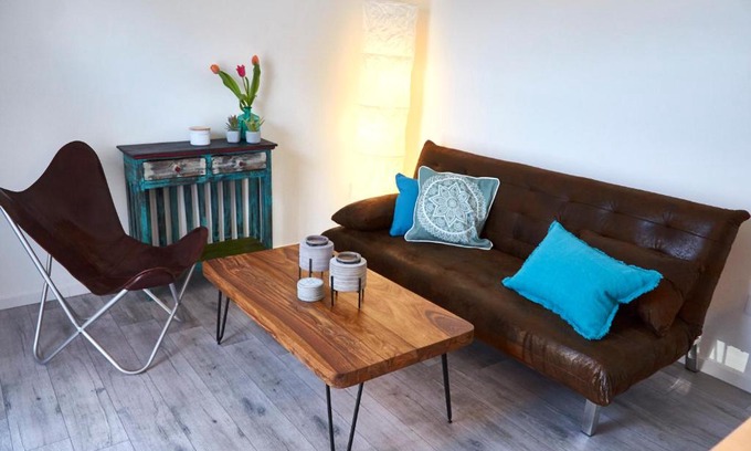 Meerbusch Apartment | Schönes Appartement in Meerbusch Am Buschend