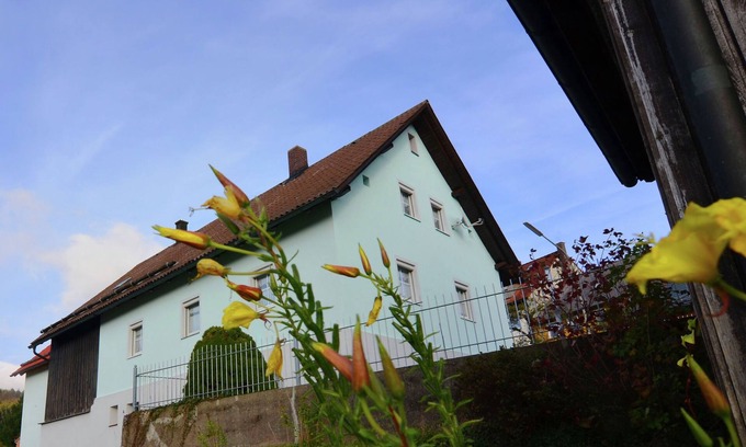 Stadlern House | Schönes Ferienhaus mit großem Garten bei Stadlern