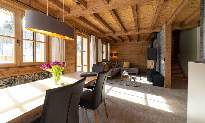Wildhaus Ski Chalet | Schafberg 4-room chalet near the mountain railways