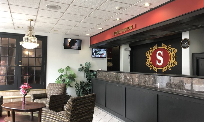 Seward Place Hotel | Schenectady Inn & Suites