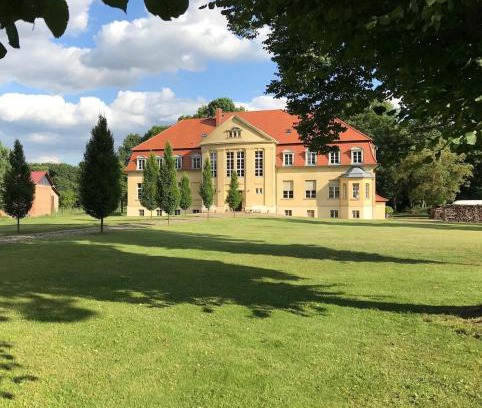 Heiligengrabe Apartment | Schloss Grabow