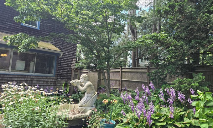 College Hill Apartment | Scholar’s Retreat on College Hill-Steps to Brown & RISD