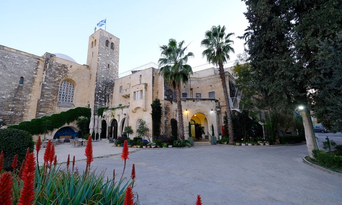 Mishkenot Sha'ananim House | Scots House Hotel