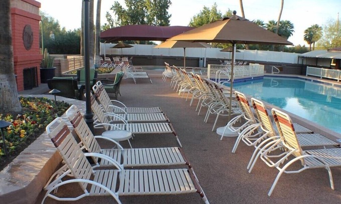 Arcadia Apartment | Scottsdale Camelback Resort Stunning Studio with Picnic Area