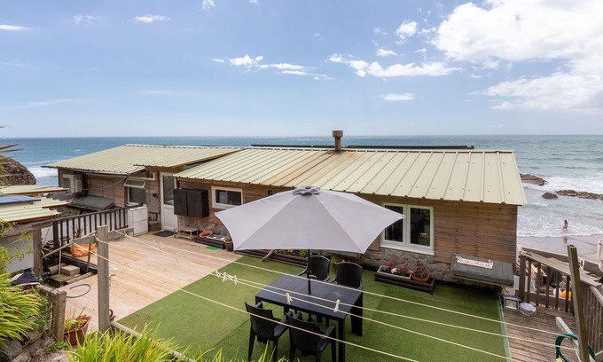 Saint John Apartment | SCYLLA VIEW COTTAGE, pet friendly, with a garden in Whitsand Bay