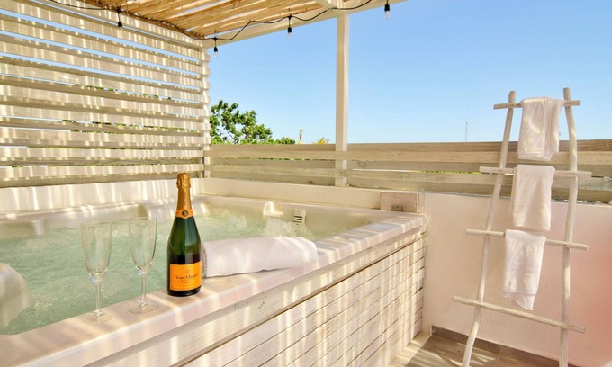 Zona Colonial Villa | SD 5BR Oceanview Residence + Free Bonus