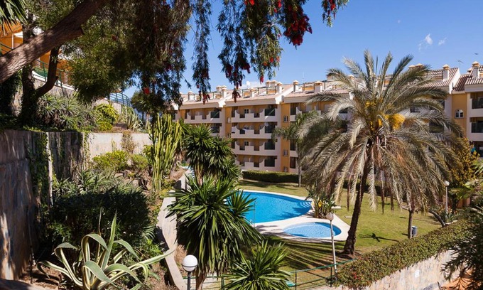 Nueva Andalucia Apartment | Señorío de Aloha Apartahotel