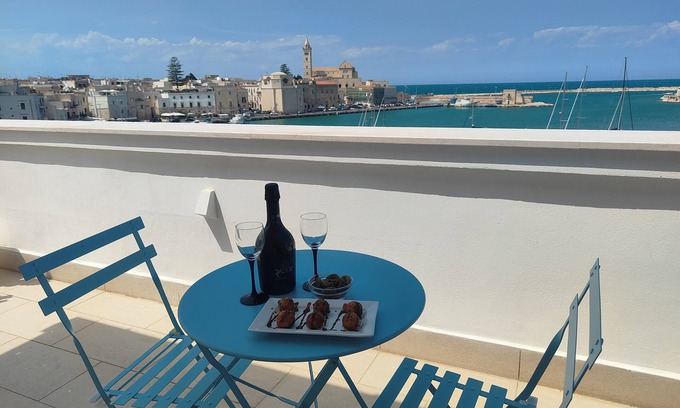 Trani Apartment | SEA DREAM PALACE 3