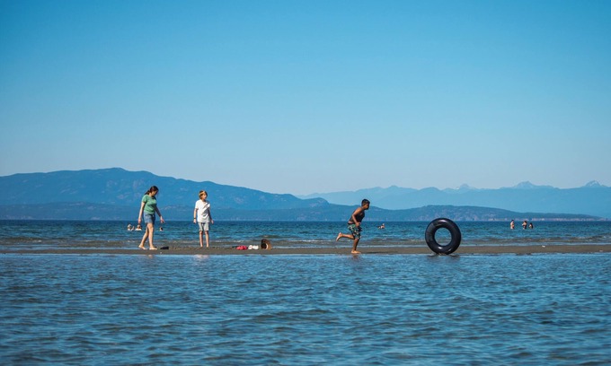 Regional District of Nanaimo Hotel | Sea Edge Beachside Hotel
