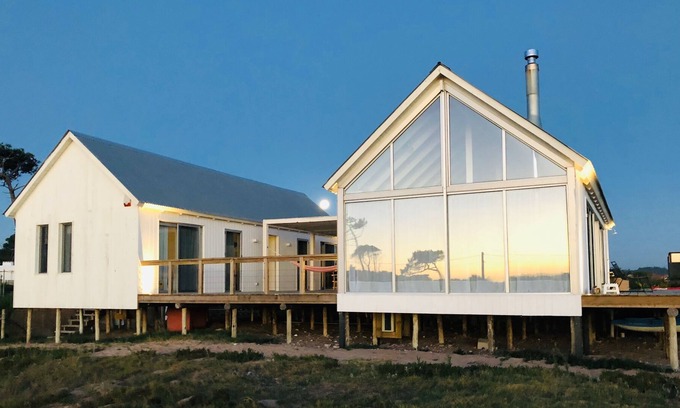 Chihuahua House | Sea front Beach House "Samadhi"