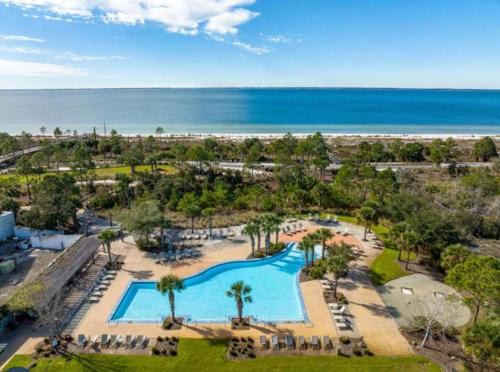 Port St. Joe House | Sea Grove Beach Resort 2 rooms, 1 bedroom, 1 bathroom