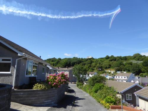 Mumbles House | Sea view bungalow