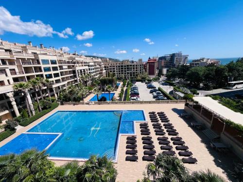 Golden Sands Apartment | Sea View Rental Argish Resort