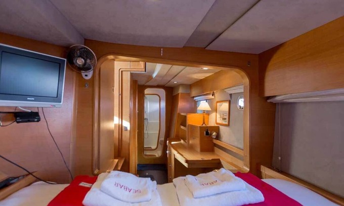 Lisbon Boat Rental | Seabar Catamaran