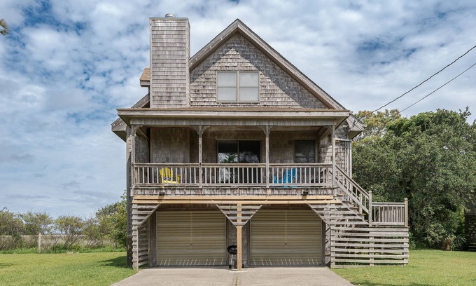 Brigands' Bay House | Seaclusion | Soundside | Brigands Bay | Frisco | Sleeps 6