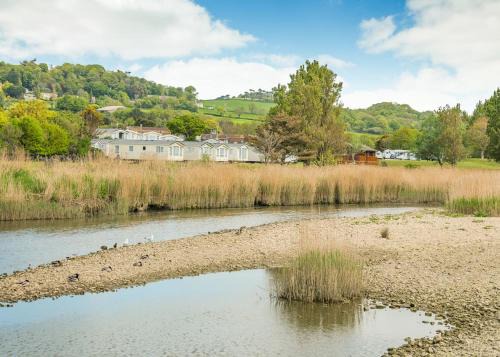 Bridport Resort | Seadown Park