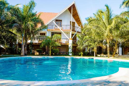 Diani Beach Apartment | Seaesta At Savannah 2br