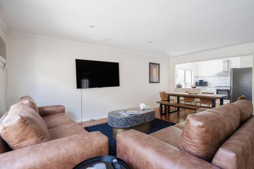 Seaford House | Seaford Escape - Simple Comforts, Perfect Location