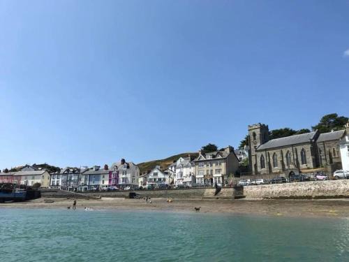 Aberdovey House | Seafront House