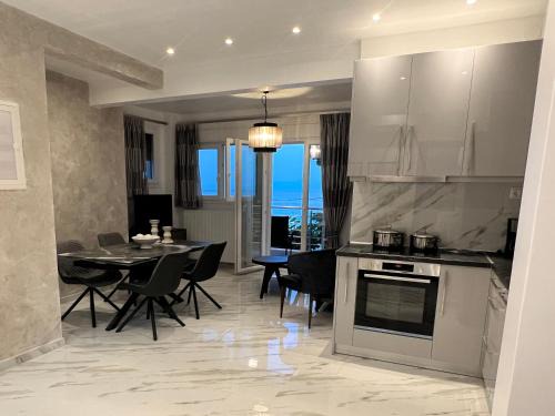 Nea Propontida Apartment | Seafront Lux Apartment