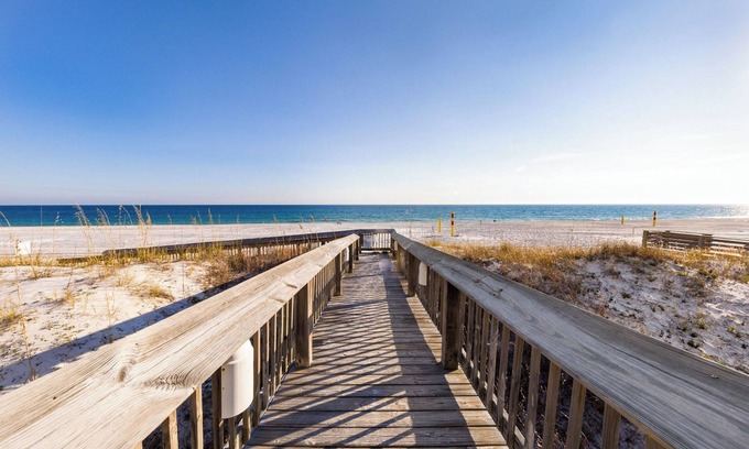 Orange Beach Condo | Seaside Beach & Racquet Club 2207