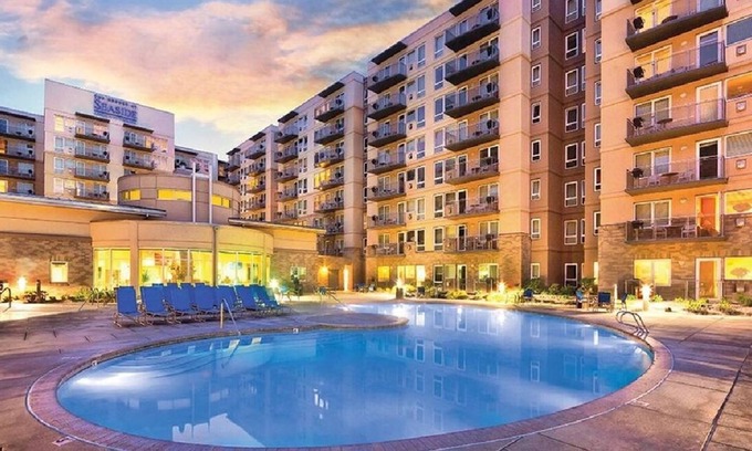 Seaside Resort | Seaside Beachfront Resort! 3 Bedroom. (Add Nights 5, 6 &7 only $50 each)