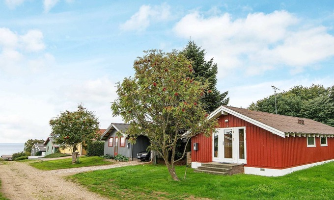 Bjert House | Seaside Charm in Binderup-By Traum