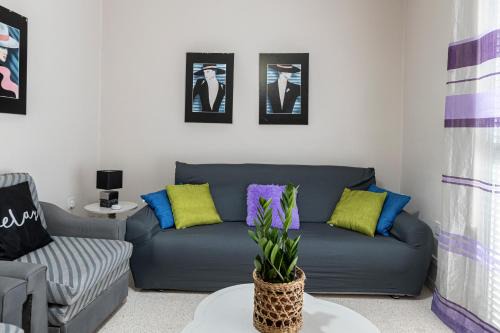 Għadira Apartment | Seaside Flat with Scenic Country Views