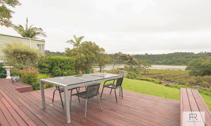 Beach Haven House | Seaside Oasis Haven (by Furnished Rentals)