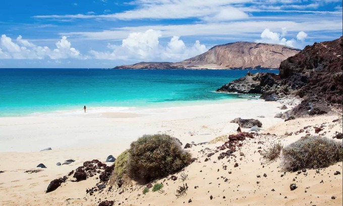 Teguise House | Seaside Villa La Graciosa