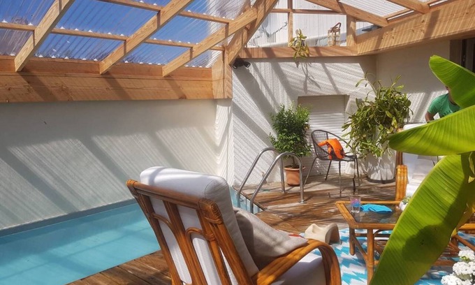 Brignogan-Plage Villa | seaside villa with pool