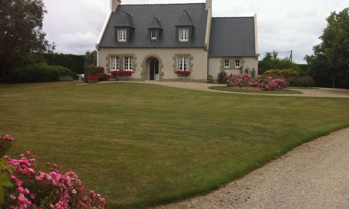Cleder Villa | Seasonal rental on the Côte des Légendes