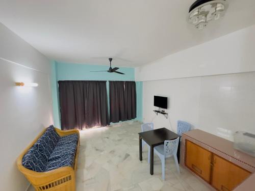 Si Rusa Apartment | SEAVIEW 1 BEDROOM APARTMENT BAYU BEACH RESoRT PD