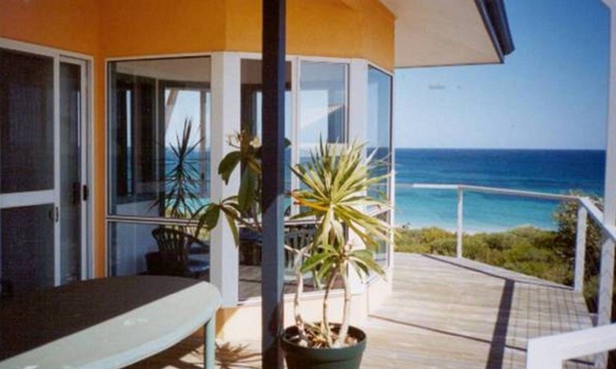 Peppermint Grove Beach House | Seaview Holiday House