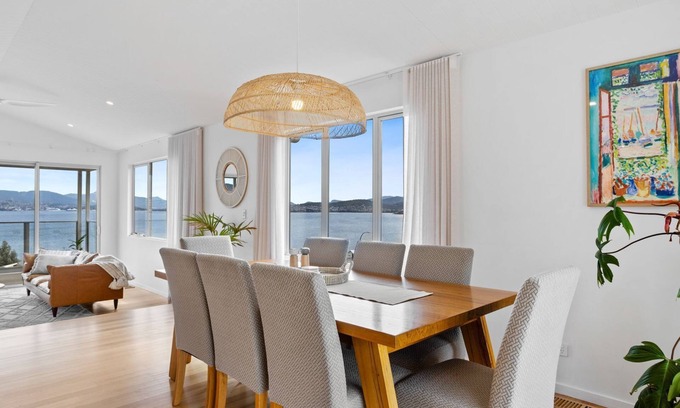 Tranmere House | Seaview Serenity - beautiful water views