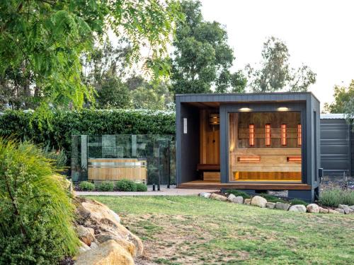 Yallingup House | Seaview - spa and ocean views in luxury