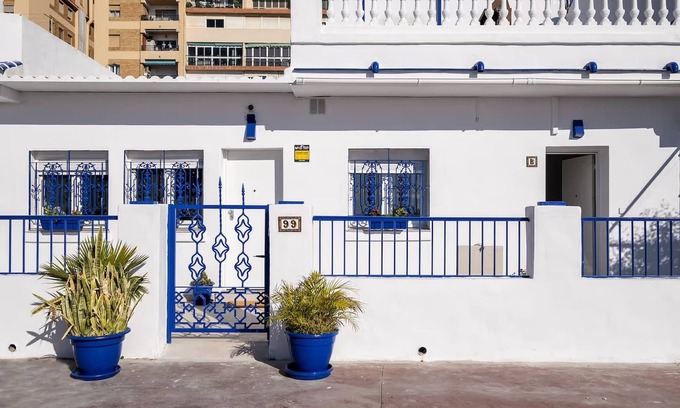 Playas del Palo Apartment | Seaview studio in El Palo - TakeCareMalaga