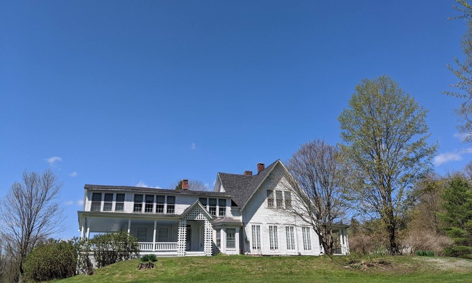 Clarksburg Other | Secluded 19th century Farmhouse with mountain views