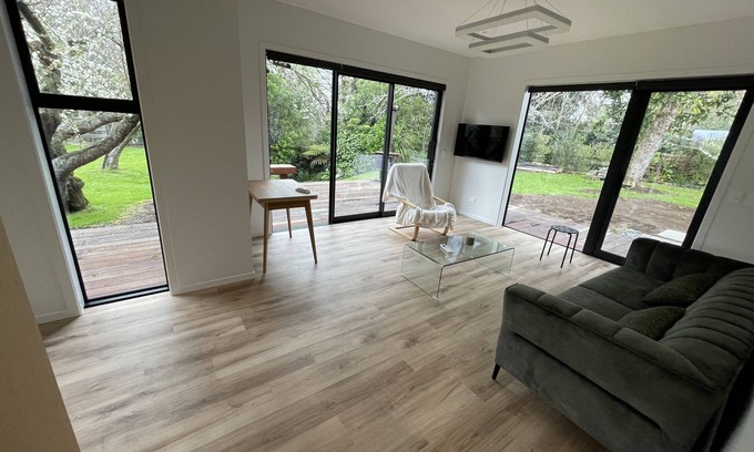 Tamahere Apartment | Secluded bush retreat