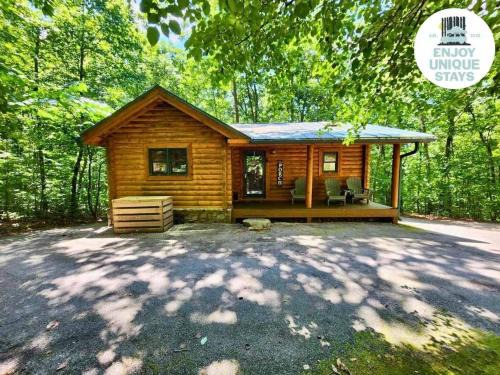 Wildwood House | Secluded Getaway with Private Hot Tub