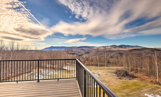 Carrabassett Valley House | Secluded Kingfield Abode w/Idyllic Mtn Views