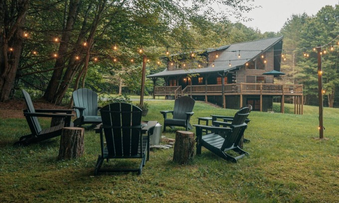Schenevus Cabin | Secluded Lodge on 56 Acres | Firepit Creek