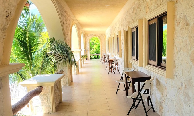 Salina Grande House | Secluded Mid-Island Hacienda
