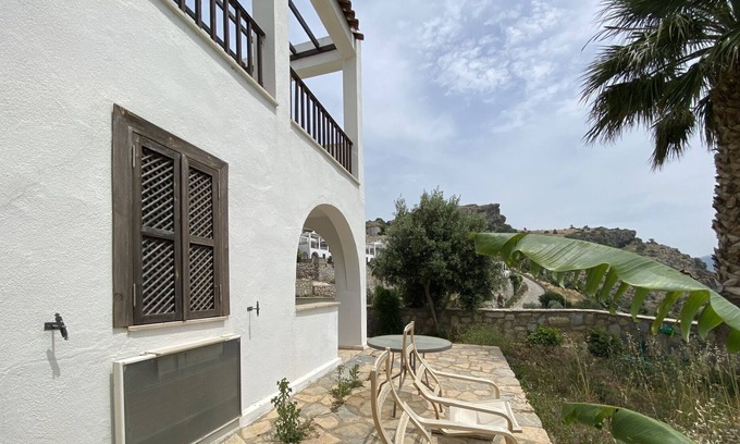 Gundogan Apartment | Secluded Villa Near Beaches in Bodrum, Mugla
