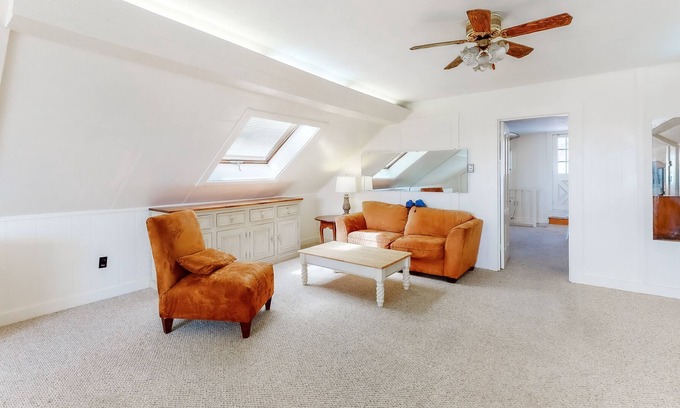 Provincetown Condo | Second Floor Condo with Ocean View, High-Speed WiFi, & Rooftop Deck!
