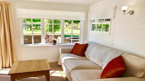 Newton Poppleford Apartment | Secret Chalet