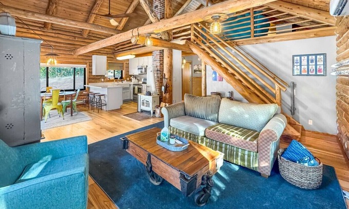 Donnelly Apartment | Secret Lair .
