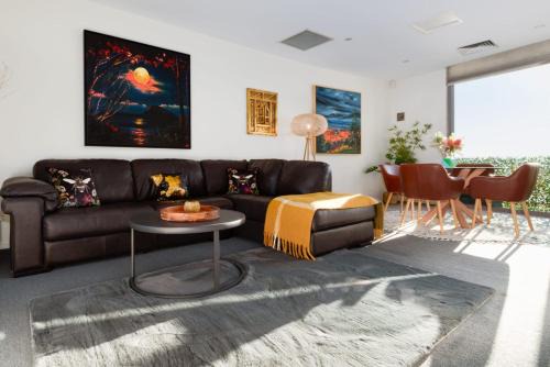 Launceston CBD Apartment | Secure Sunny & Stylish in The Sebel