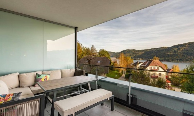 Annenheim Apartment | Seeblick alpe maritima Ski & See-Top 12 by Interhome